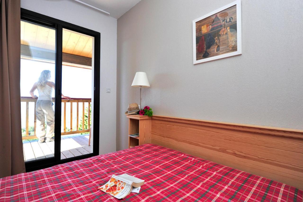 Residence Goelia Le Domaine De Castella Font-Romeu-Odeillo-Via Dış mekan fotoğraf